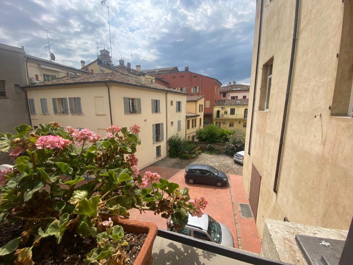 Lhe Sweet Apartment تشيزينا المظهر الخارجي الصورة
